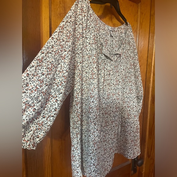CJ Banks cheetah print top Size: 2X - Picture 3 of 7